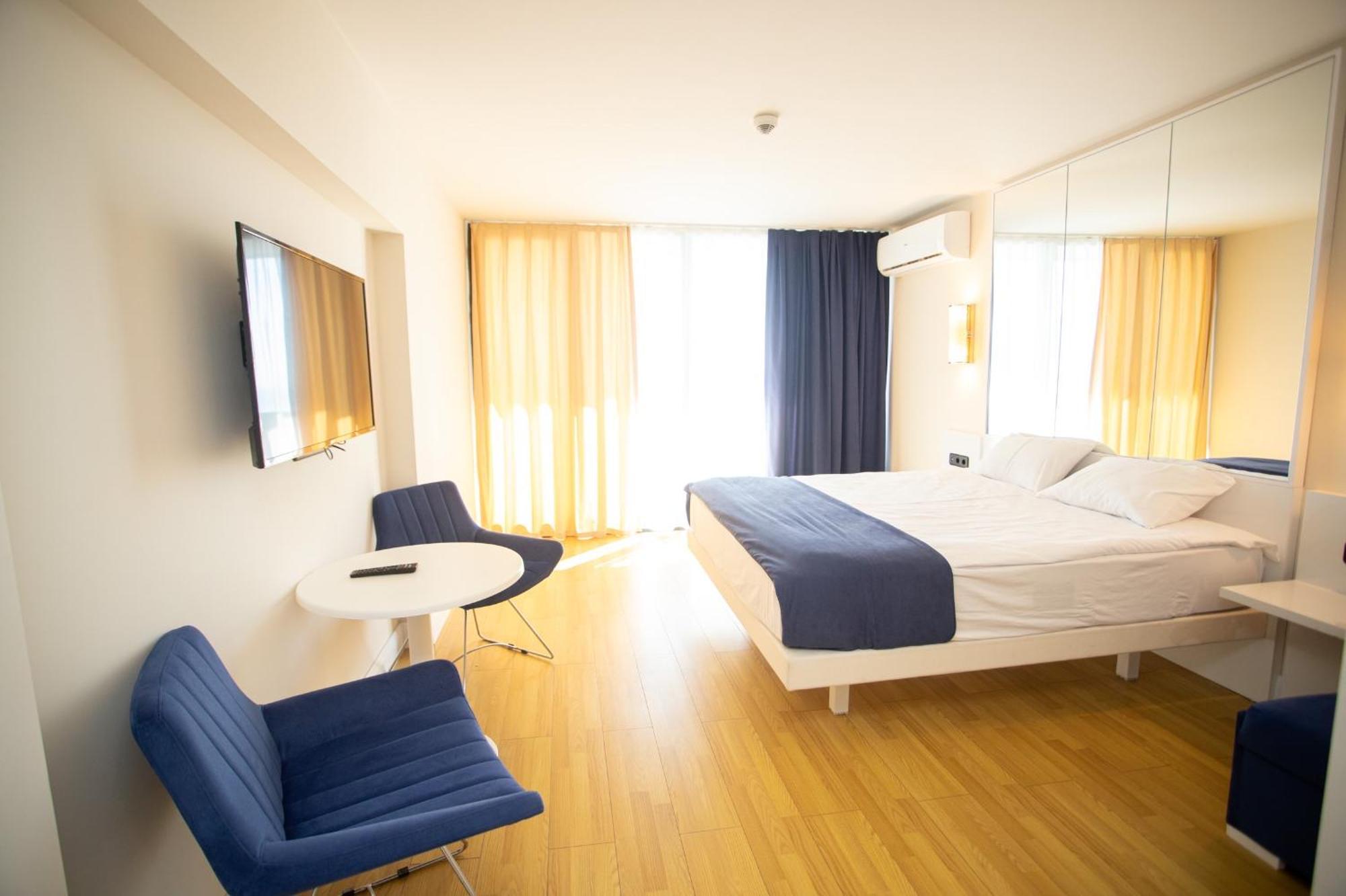 Orbi City D Block Batumi Kültér fotó