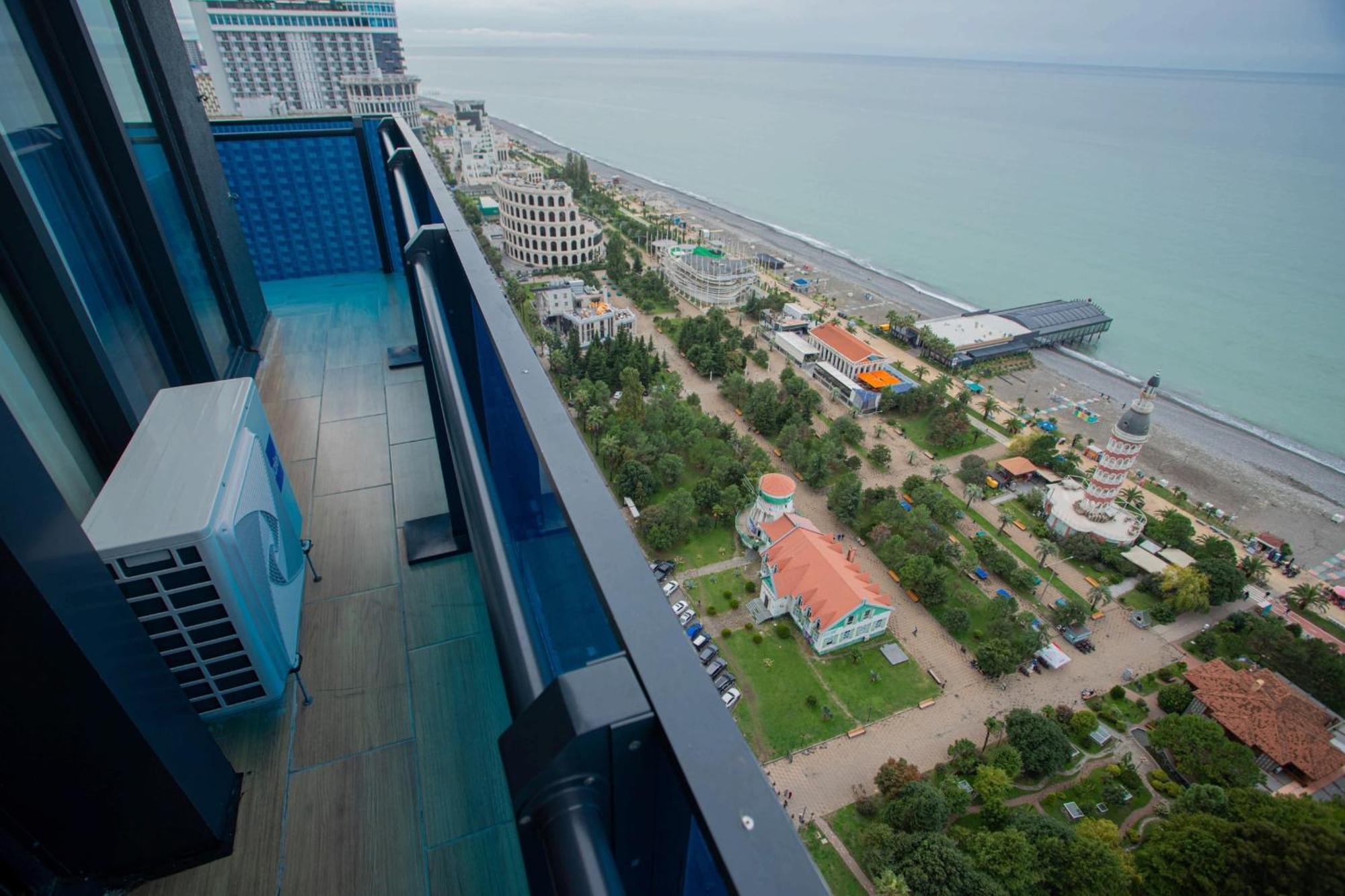 Orbi City D Block Batumi Kültér fotó